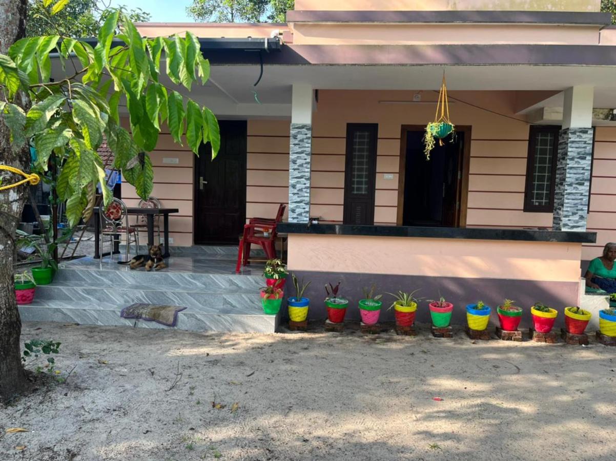 Marari Kallyani Beach Homestay Mararikulam Exterior photo